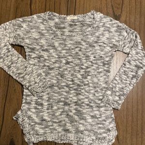 Ladies sweater by pink rose size jr m